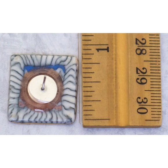 Vintage Square Geometric Gold Tone Stud Earrings - CF1 - Picture 3 of 3